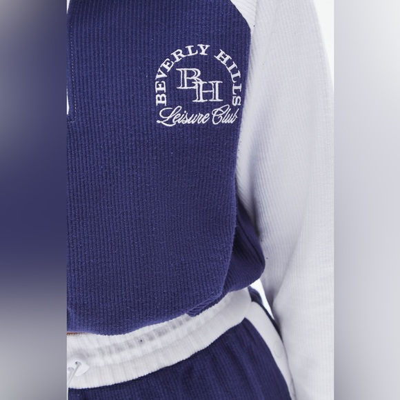 Forever 21 colorblock sweater EMBROIDERED BEVERLY HILLS PULLOVER - Picture 6 of 7